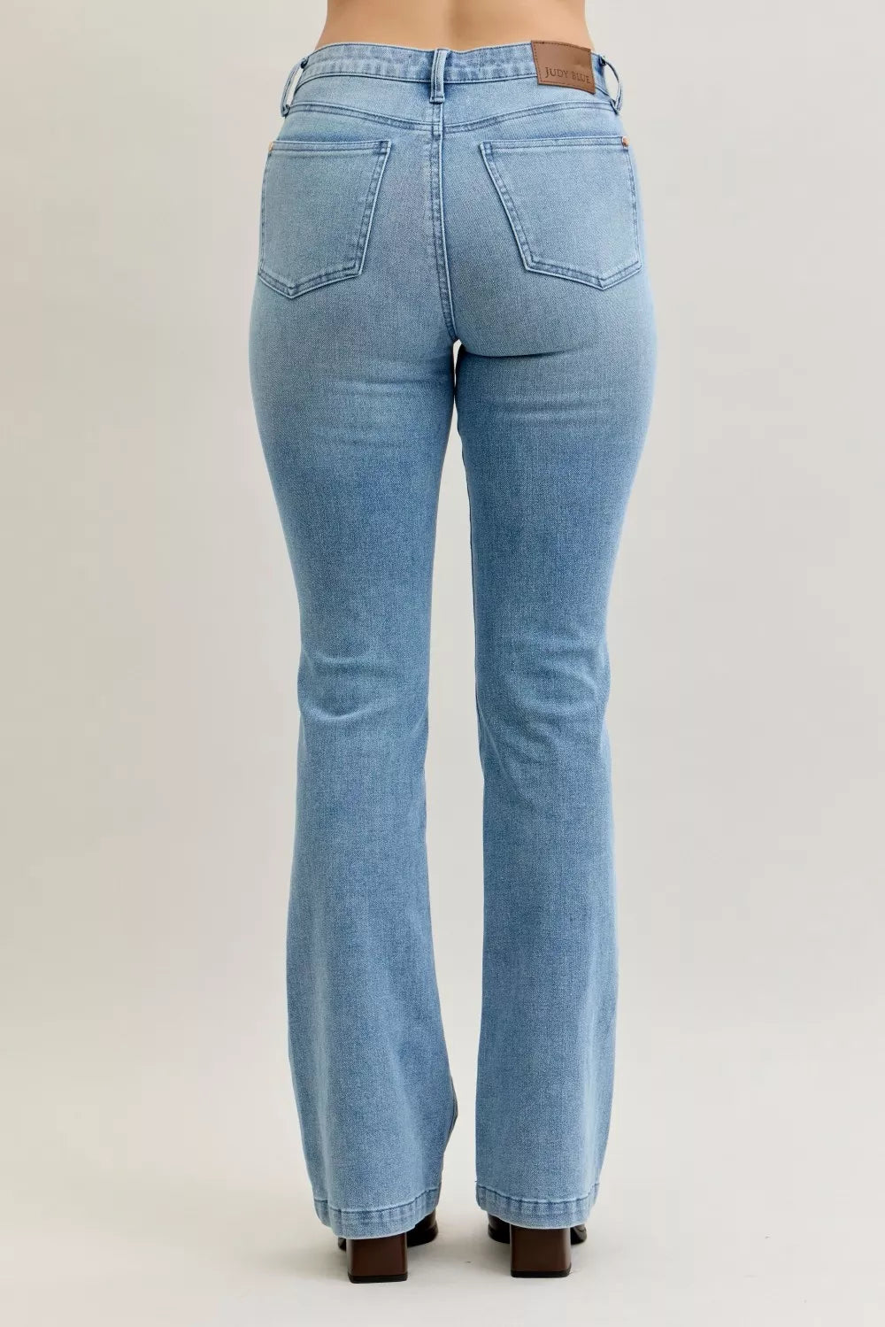 Judy Blue Full Size Mid Rise Bootcut Jeans with Contrast Wash & Front Patch Pockets Plus Size.