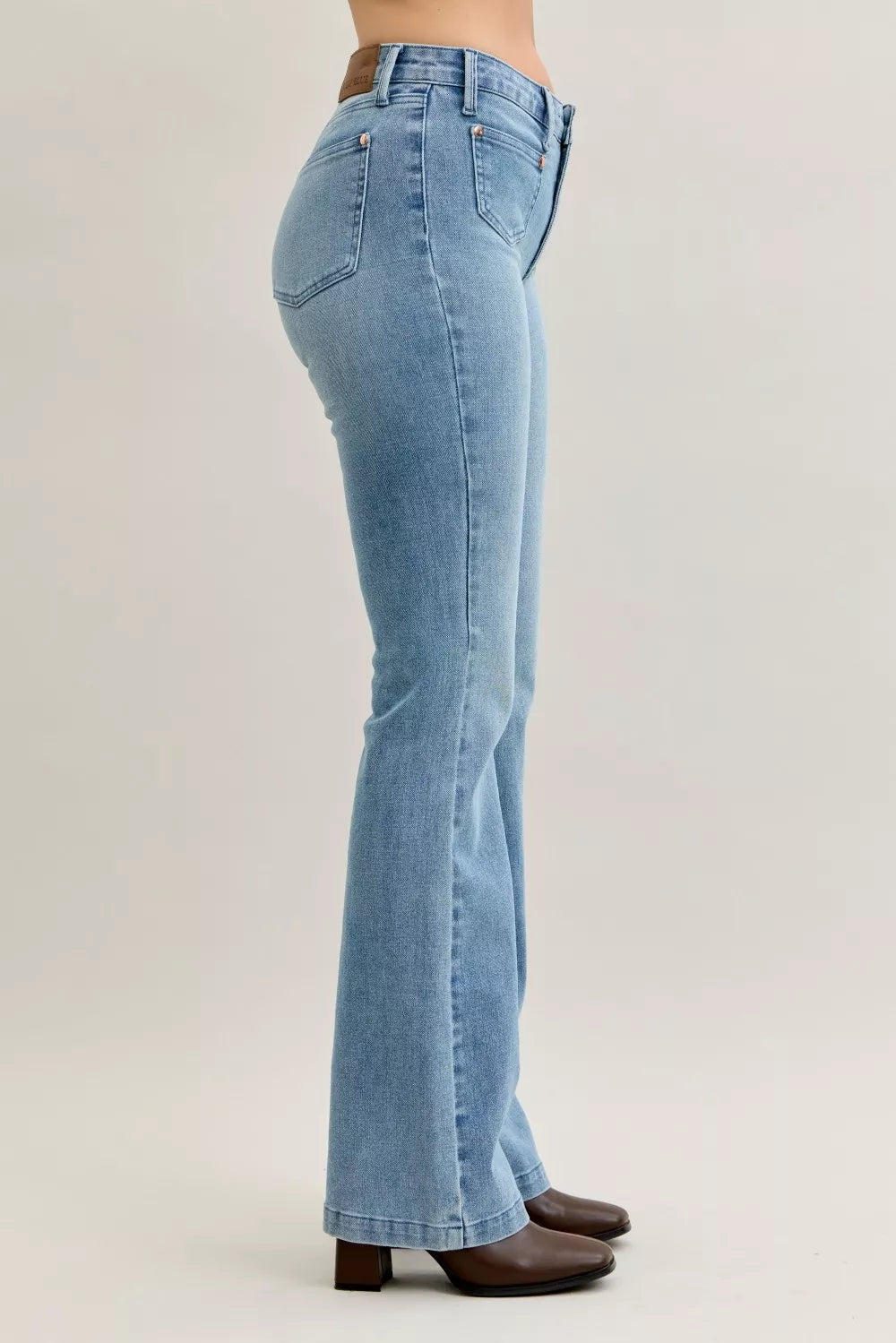 Judy Blue Full Size Mid Rise Bootcut Jeans with Contrast Wash & Front Patch Pockets Plus Size.