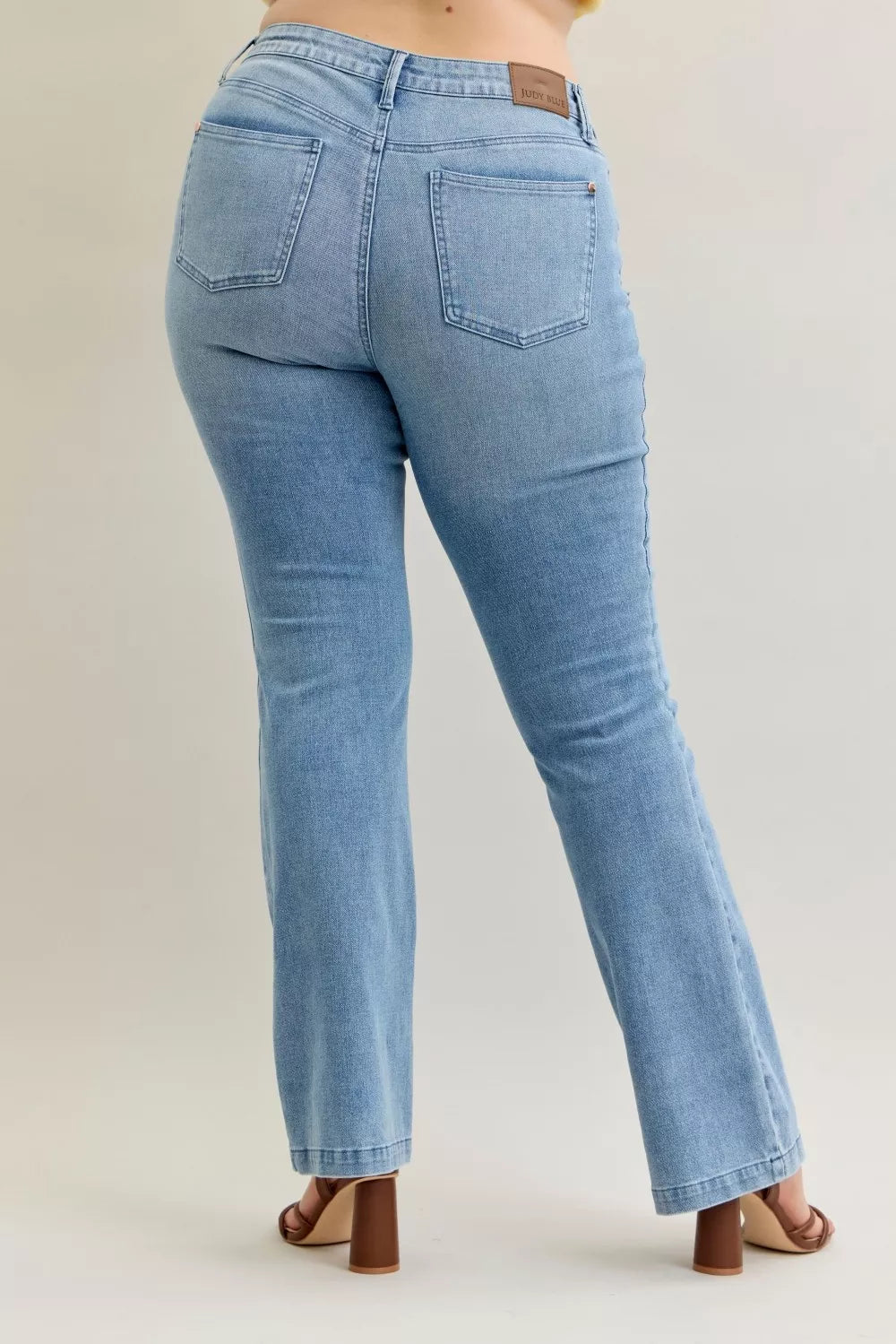 Judy Blue Full Size Mid Rise Bootcut Jeans with Contrast Wash & Front Patch Pockets Plus Size.